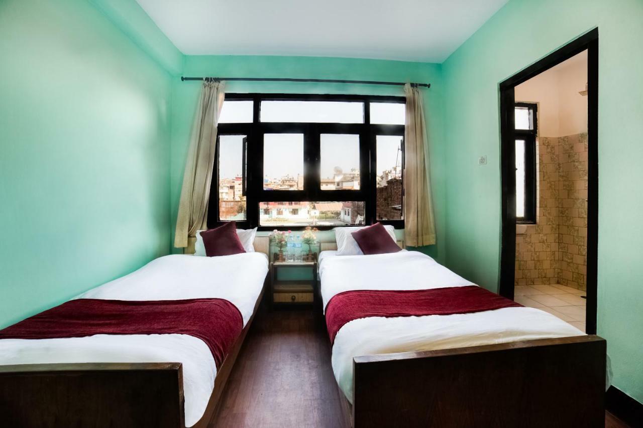 Hotel Kuti - カトマンズ エクステリア 写真